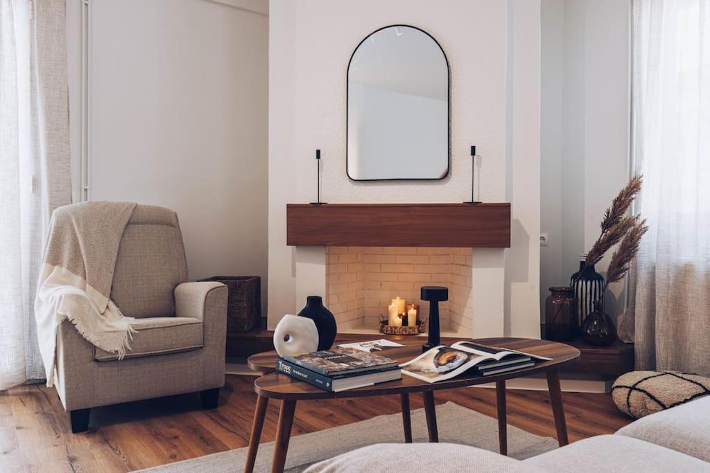 The Repose Aesthetic Apt. R2 Apartment Heraklion  ภายนอก รูปภาพ