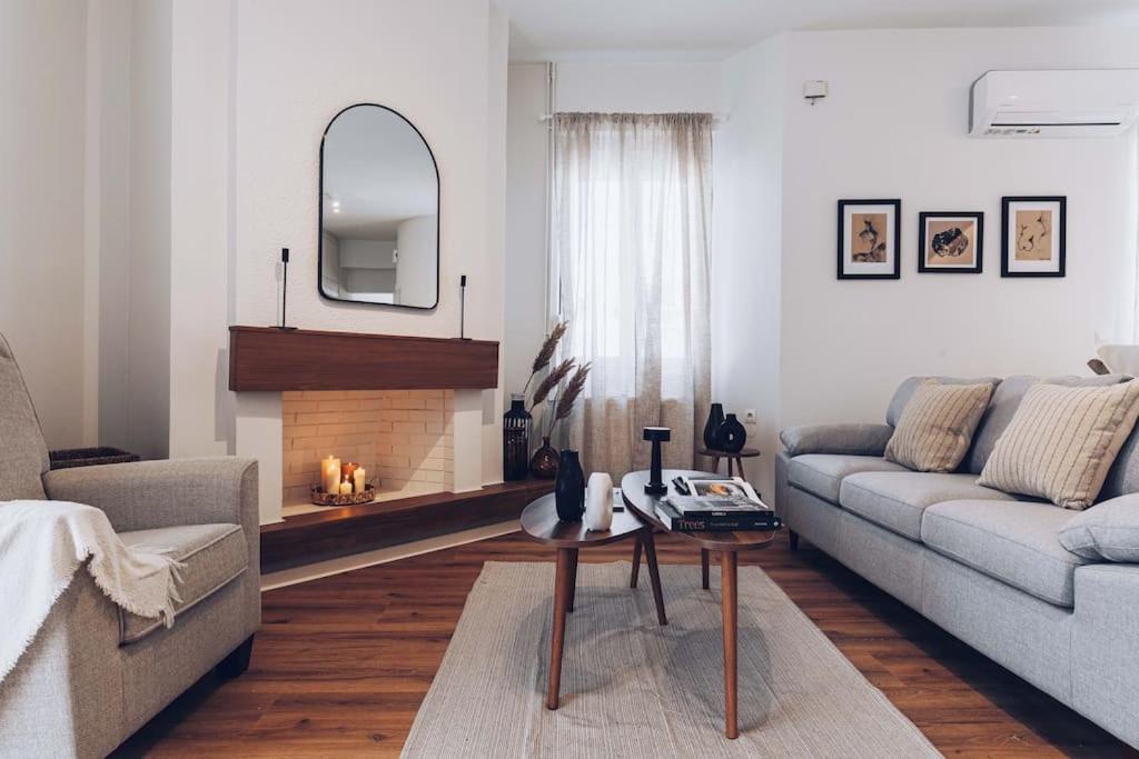 The Repose Aesthetic Apt. R2 Apartment Heraklion  ภายนอก รูปภาพ