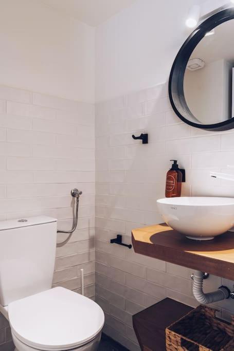 The Repose Aesthetic Apt. R2 Apartment Heraklion  ภายนอก รูปภาพ