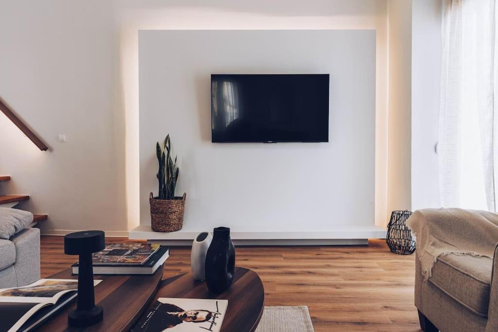 The Repose Aesthetic Apt. R2 Apartment Heraklion  ภายนอก รูปภาพ