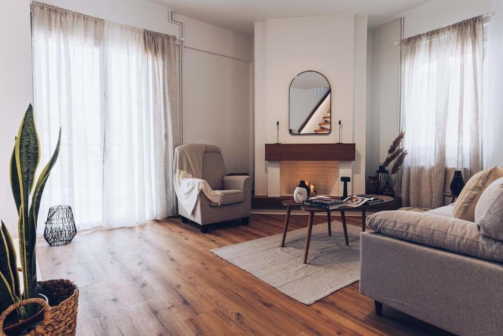 The Repose Aesthetic Apt. R2 Apartment Heraklion  ภายนอก รูปภาพ