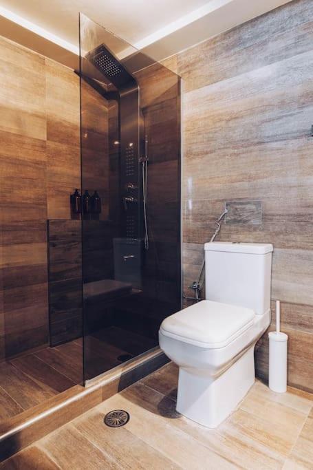The Repose Aesthetic Apt. R2 Apartment Heraklion  ภายนอก รูปภาพ